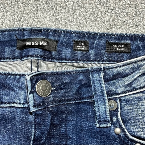 Miss Me Ankle Skinny Jeans Womens Size 26 Blue Studded Rhinestone Faded Denim - Picture 6 of 12